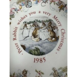 Wedgwood Peter Rabbit 1985 Christmas Plate Beatrice Potter Made in England